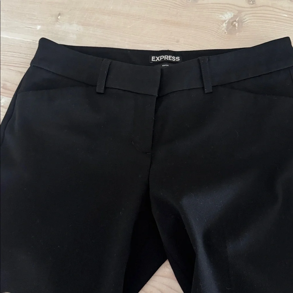 Express Black Straight Leg Women's Pants - Picture 2 of 5
